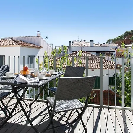 Apartment- Llevant Lejlighed *